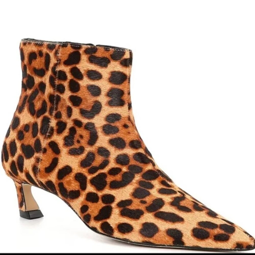 NWT Gianni Bini Georgina Leopard Print Calf Hair Kitten Heel Bootie